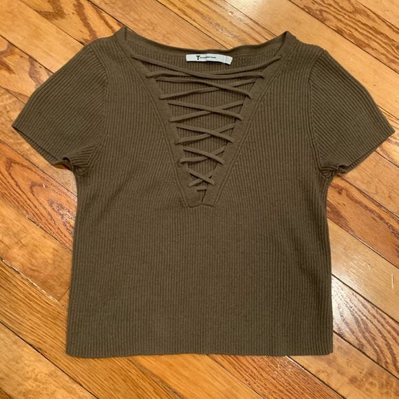 90s Crop Top! T by Alexander Wang Olive Lace Up Short Sleeve Sweater - Size P - Picture 3 of 3